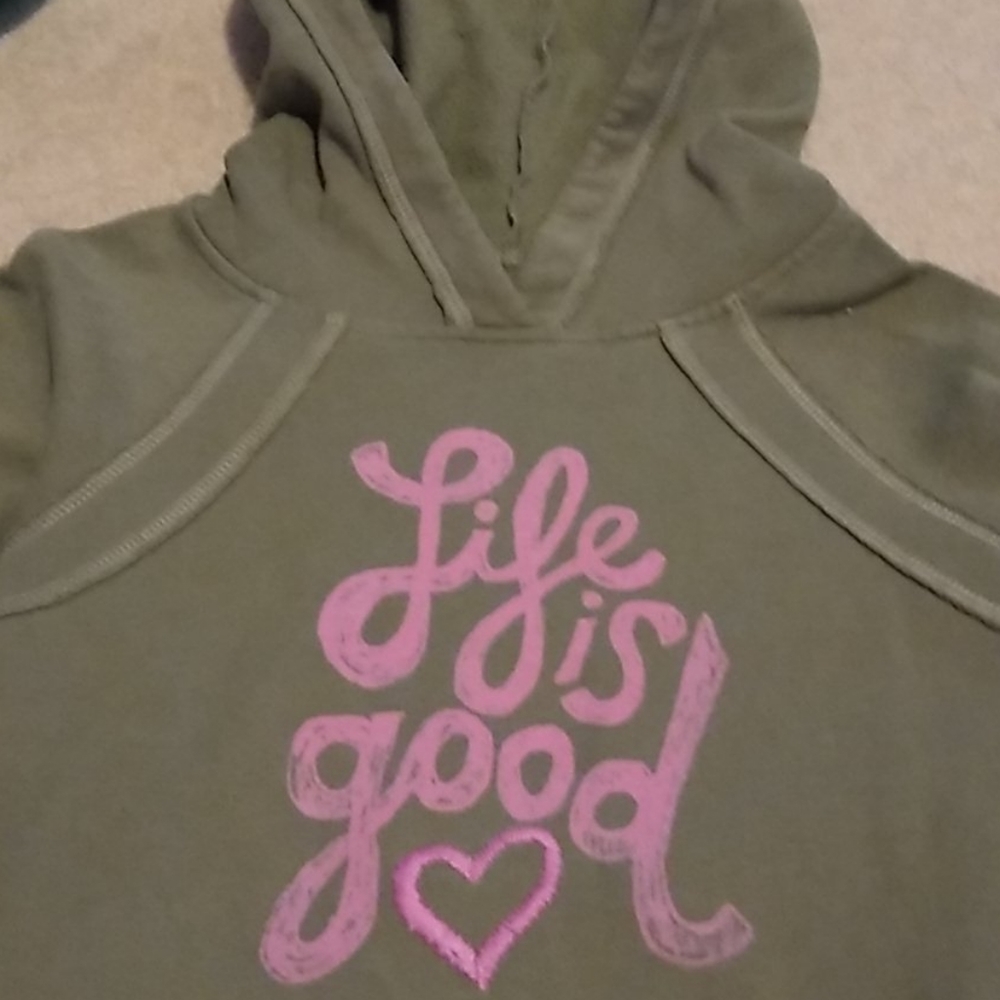 Pull over hoodie